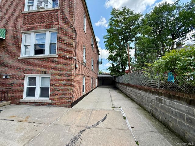 1616 Pilgrim Avenue, Bronx, NY 10461
