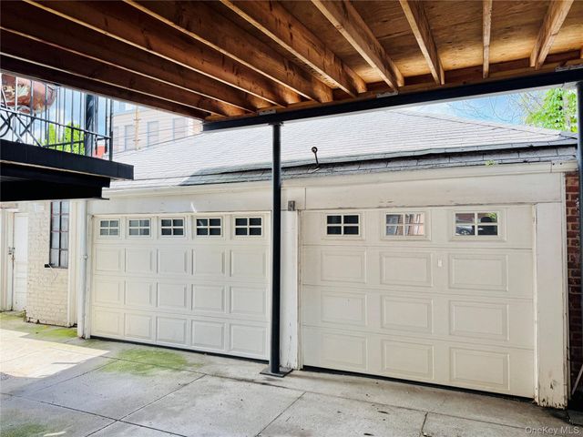 1616 Pilgrim Avenue, Bronx, NY 10461