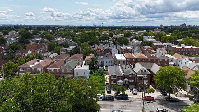 1616 Pilgrim Avenue, Bronx, NY 10461