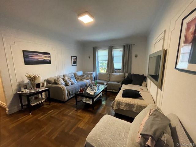 1616 Pilgrim Avenue, Bronx, NY 10461