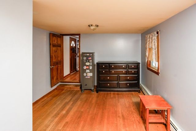 24 Railroad Ave, Dudley, MA 01507