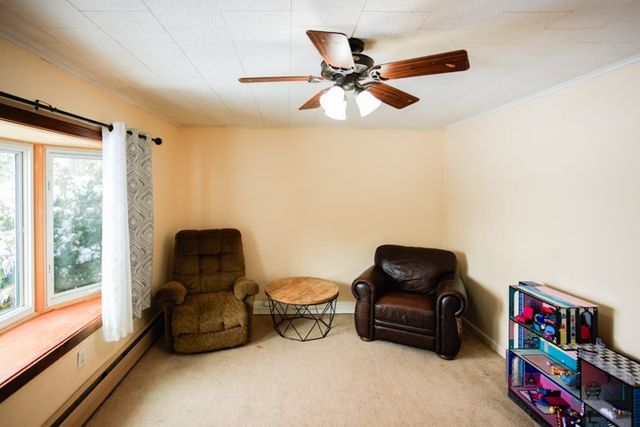 24 Railroad Ave, Dudley, MA 01507