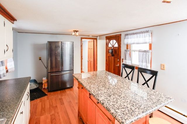 24 Railroad Ave, Dudley, MA 01507