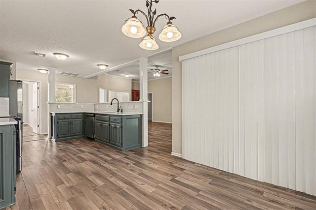 10009 S Land Avenue, Oklahoma City, OK 73159