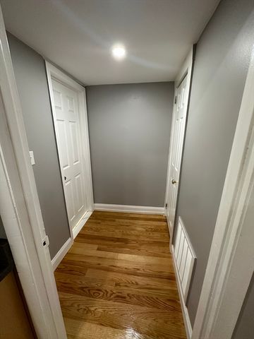 90 Elm Hill Avenue 3, Boston, MA 02121