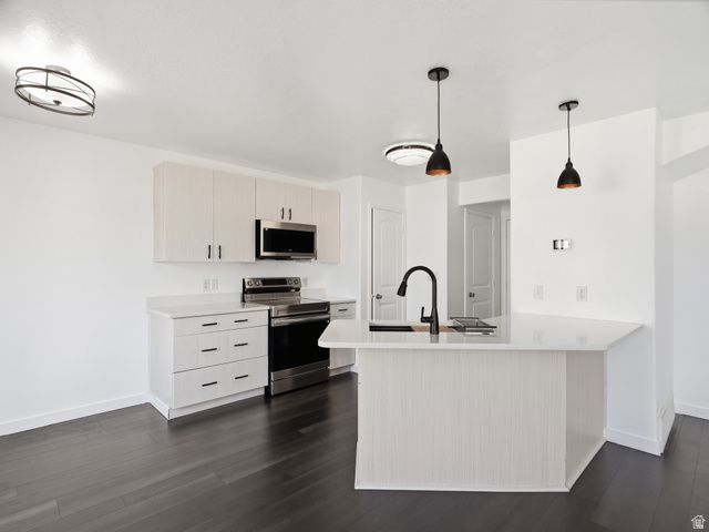 1187 DRAGONFLY LN, Spanish Fork, UT 84660
