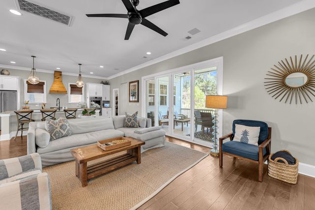 1618 Fort Palmetto Circle, Mount Pleasant, SC 29466