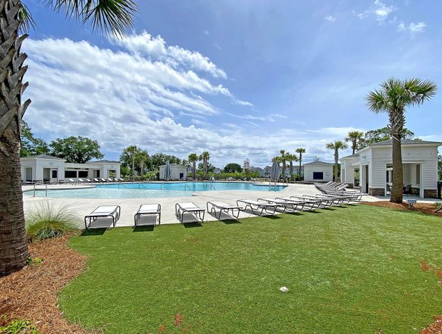 1618 Fort Palmetto Circle, Mount Pleasant, SC 29466