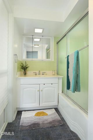 400 Glenullen Drive, Pasadena, CA 91105