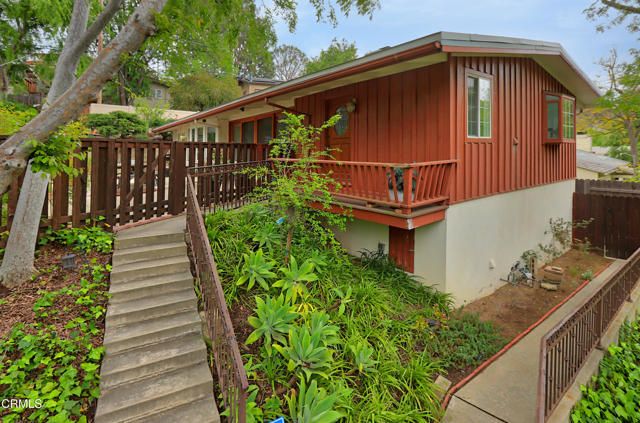 400 Glenullen Drive, Pasadena, CA 91105