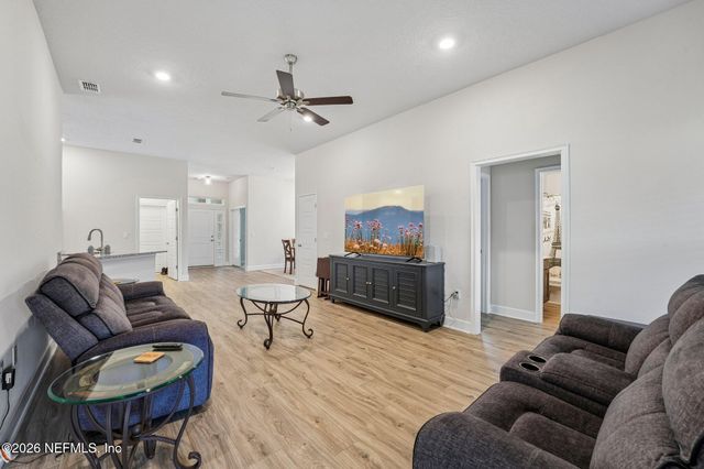 3089 LAUREL SPRINGS Drive, Green Cove Springs, FL 32043