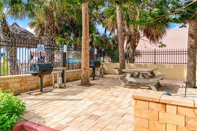 6500 MIDNIGHT PASS ROAD 208, Sarasota, FL 34242