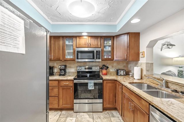 6500 MIDNIGHT PASS ROAD 208, Sarasota, FL 34242