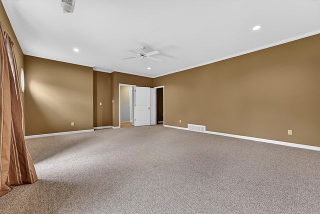 1944 LAUREL LN, Collierville, TN 38139