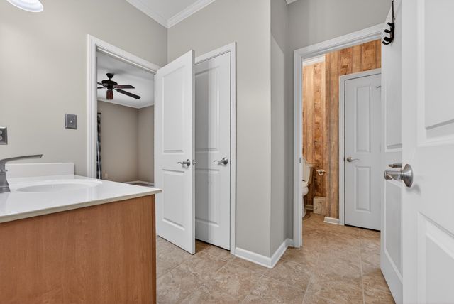 1944 LAUREL LN, Collierville, TN 38139