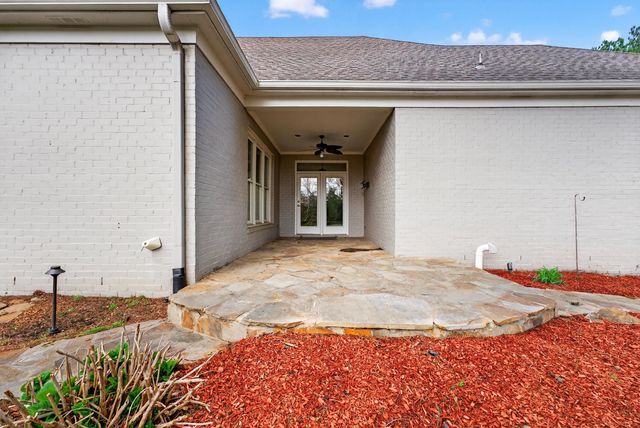 1944 LAUREL LN, Collierville, TN 38139