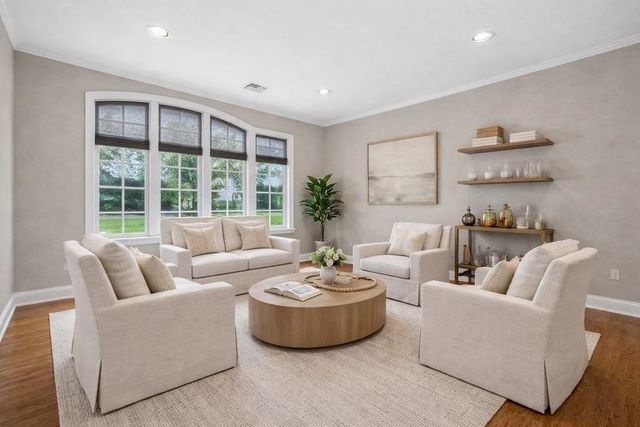 1944 LAUREL LN, Collierville, TN 38139