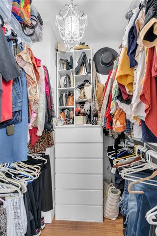 4737 NW 98th Pl, Doral, FL 33178