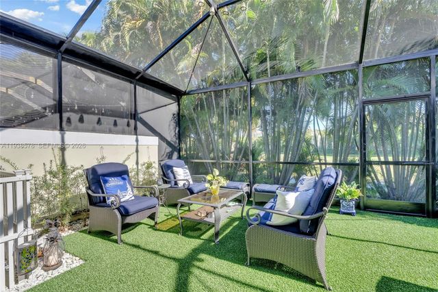 4737 NW 98th Pl, Doral, FL 33178