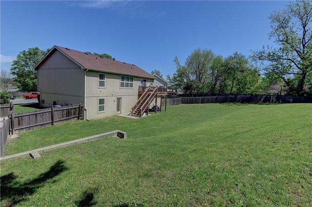 4523 Edgehill Street, Leavenworth, KS 66048