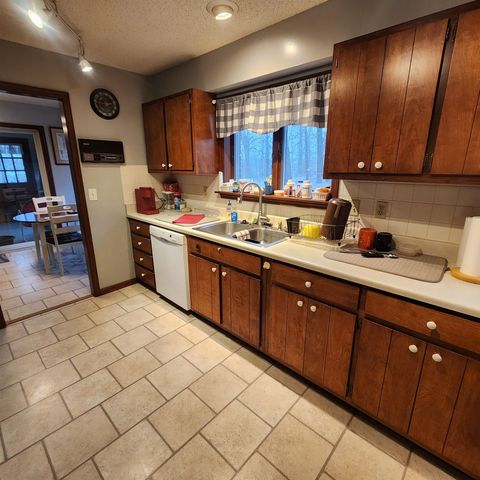 2503 Crescent Drive, Horseshoe Bend, AR 72512