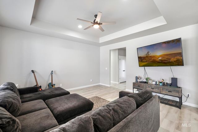 727 Satia Ln, Kimberly, ID 83341