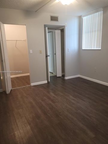 1800 SW 81st Avenue 1105, North Lauderdale, FL 33068