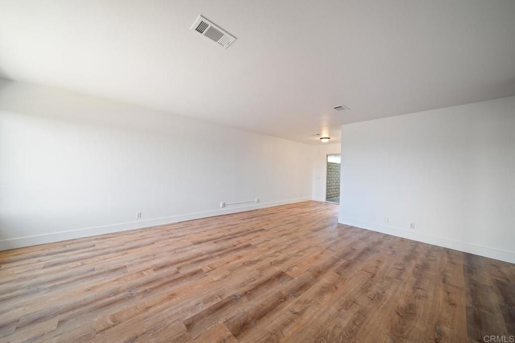 Image 12 of property listing at 3839 Vista Campana S 44, Oceanside, CA 92057
