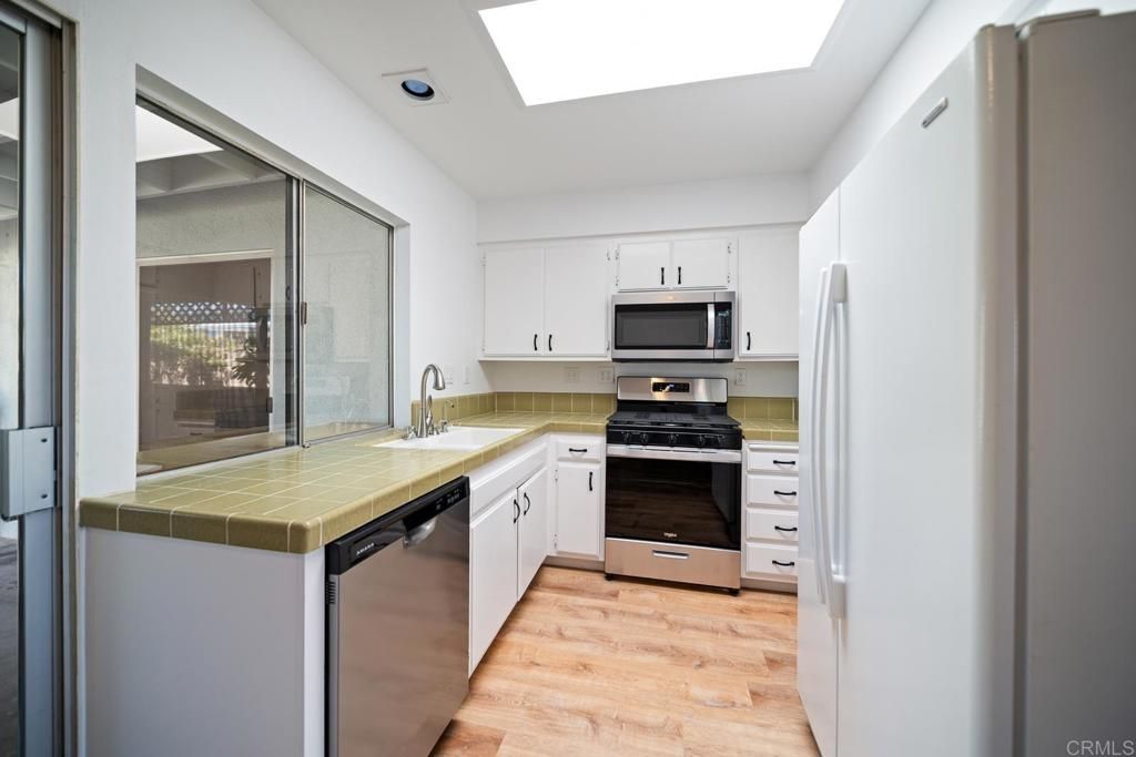Image 5 of property listing at 3839 Vista Campana S 44, Oceanside, CA 92057