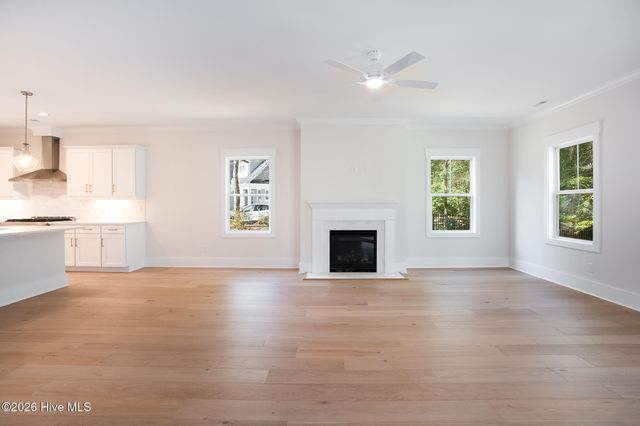 8233 Sage Valley Drive, Wilmington, NC 28411