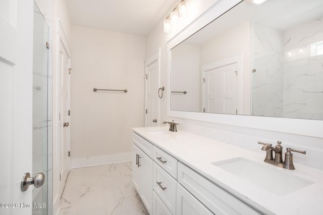 8233 Sage Valley Drive, Wilmington, NC 28411