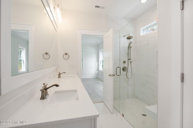 8233 Sage Valley Drive, Wilmington, NC 28411