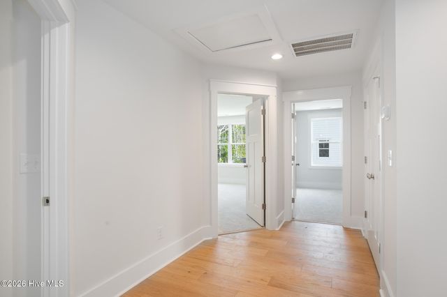 8233 Sage Valley Drive, Wilmington, NC 28411