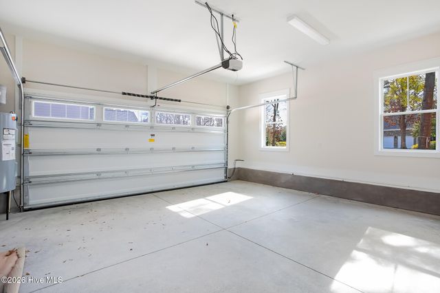 8233 Sage Valley Drive, Wilmington, NC 28411