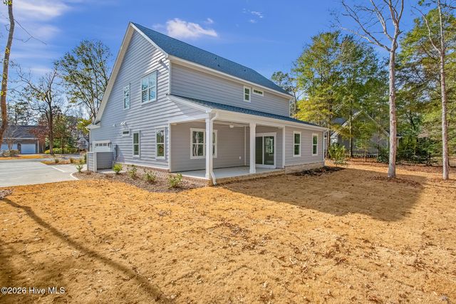 8233 Sage Valley Drive, Wilmington, NC 28411