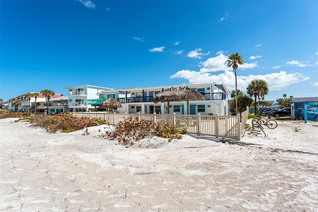 2700 GULF BOULEVARD 1E, Belleair Beach, FL 33786