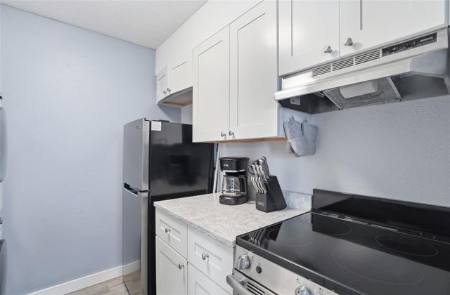 155 MEDALLION BOULEVARD E, Madeira Beach, FL 33708