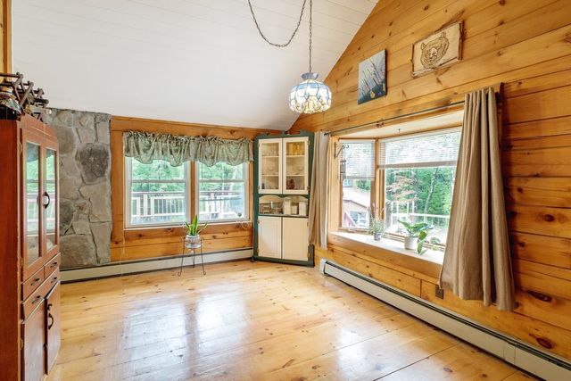 52 Island Pond Road, Derry, NH 03038