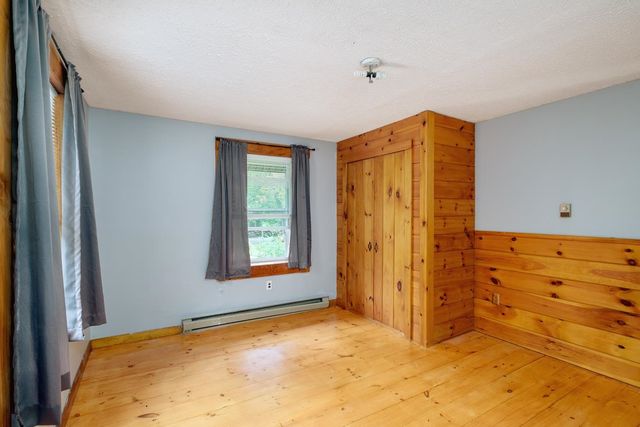 52 Island Pond Road, Derry, NH 03038