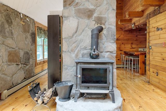 52 Island Pond Road, Derry, NH 03038