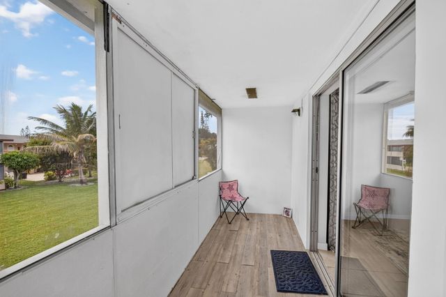 16 SUSSEX A, West Palm Beach, FL 33417