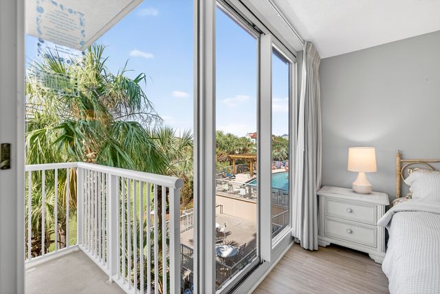 970 Highway 98 207, Destin, FL 32541