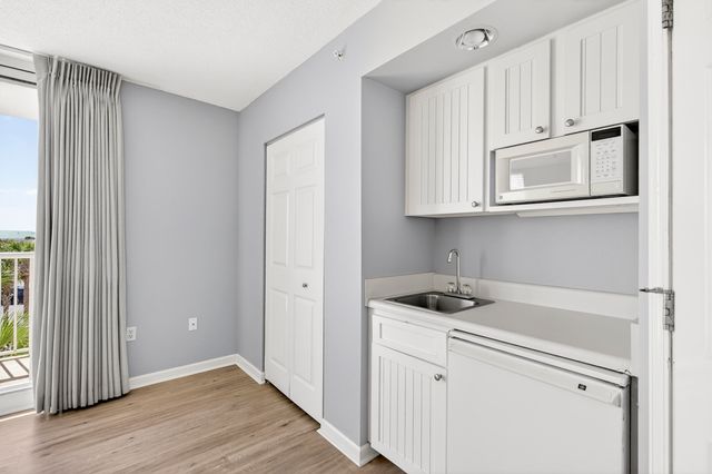 970 Highway 98 207, Destin, FL 32541