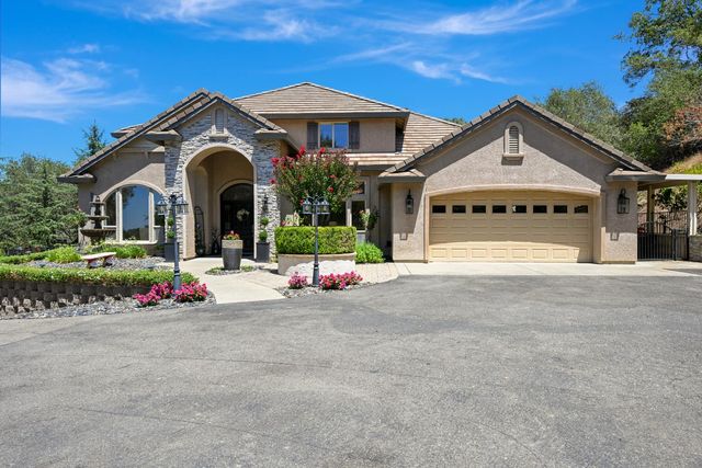 1325 Kentucky Greens Way, Newcastle, CA 95658