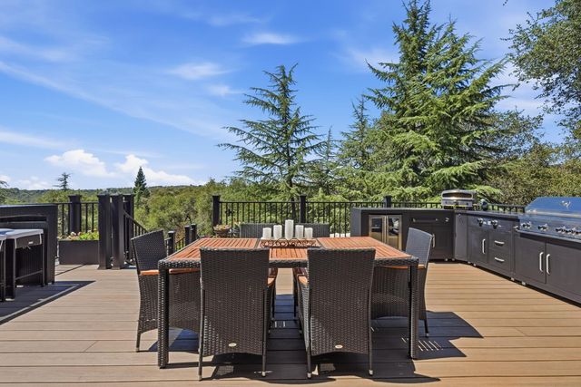 1325 Kentucky Greens Way, Newcastle, CA 95658