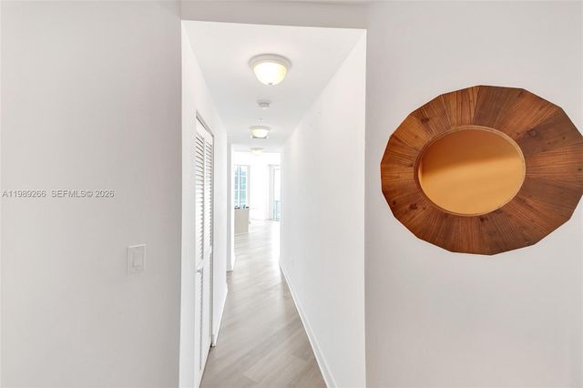 1111 SW 1st Ave 3514-N, Miami, FL 33130