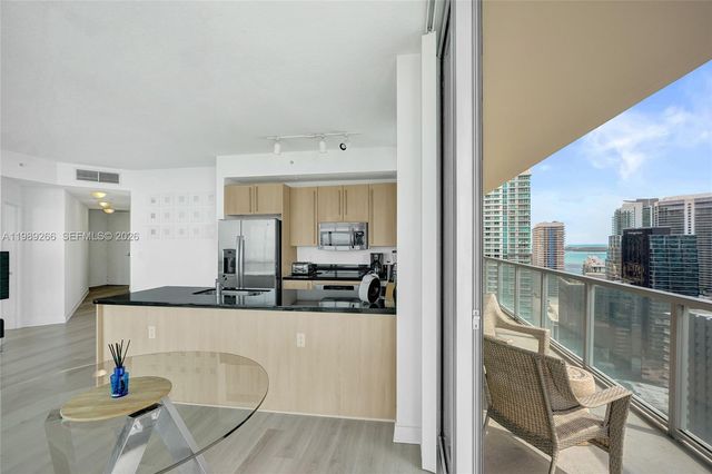 1111 SW 1st Ave 3514-N, Miami, FL 33130