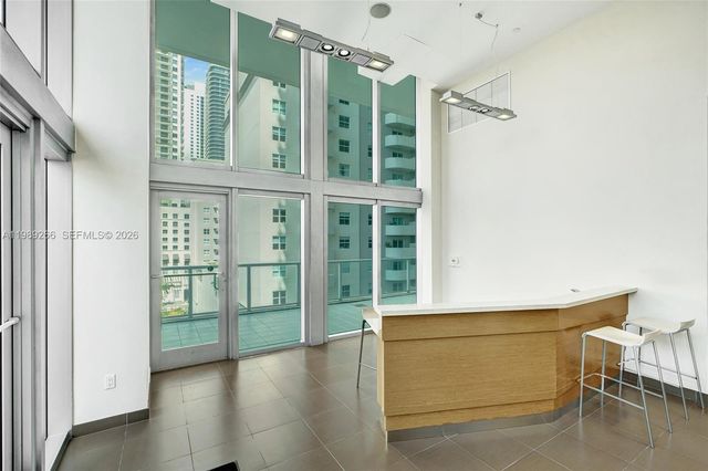 1111 SW 1st Ave 3514-N, Miami, FL 33130