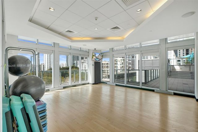 1111 SW 1st Ave 3514-N, Miami, FL 33130