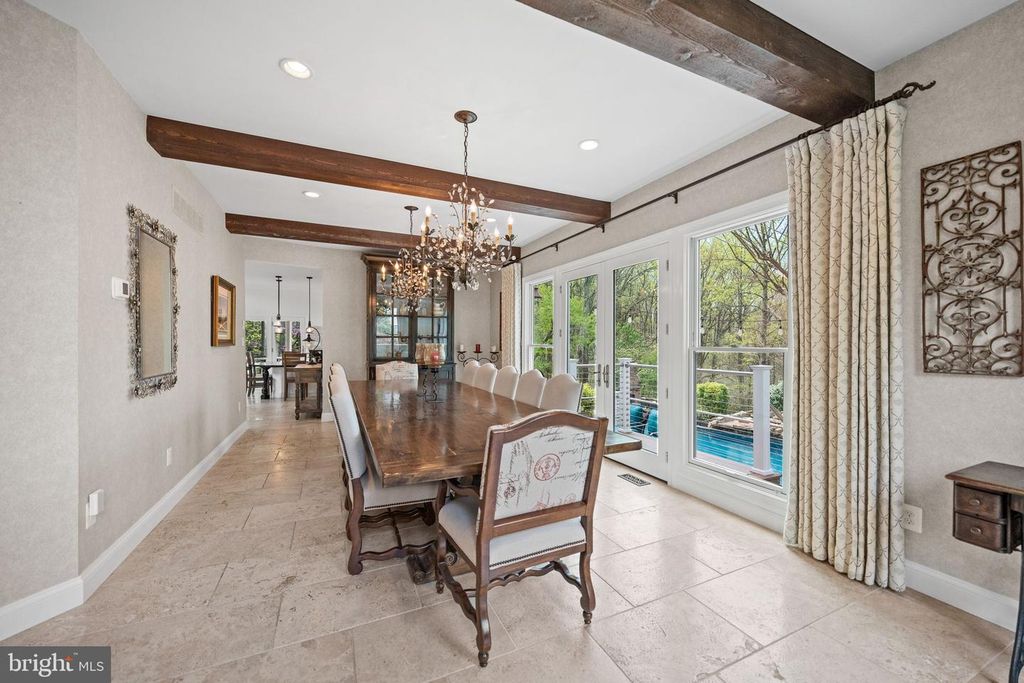 Image 12 of property listing at 8434 GOVERNOR RUN, Ellicott City, MD 21043